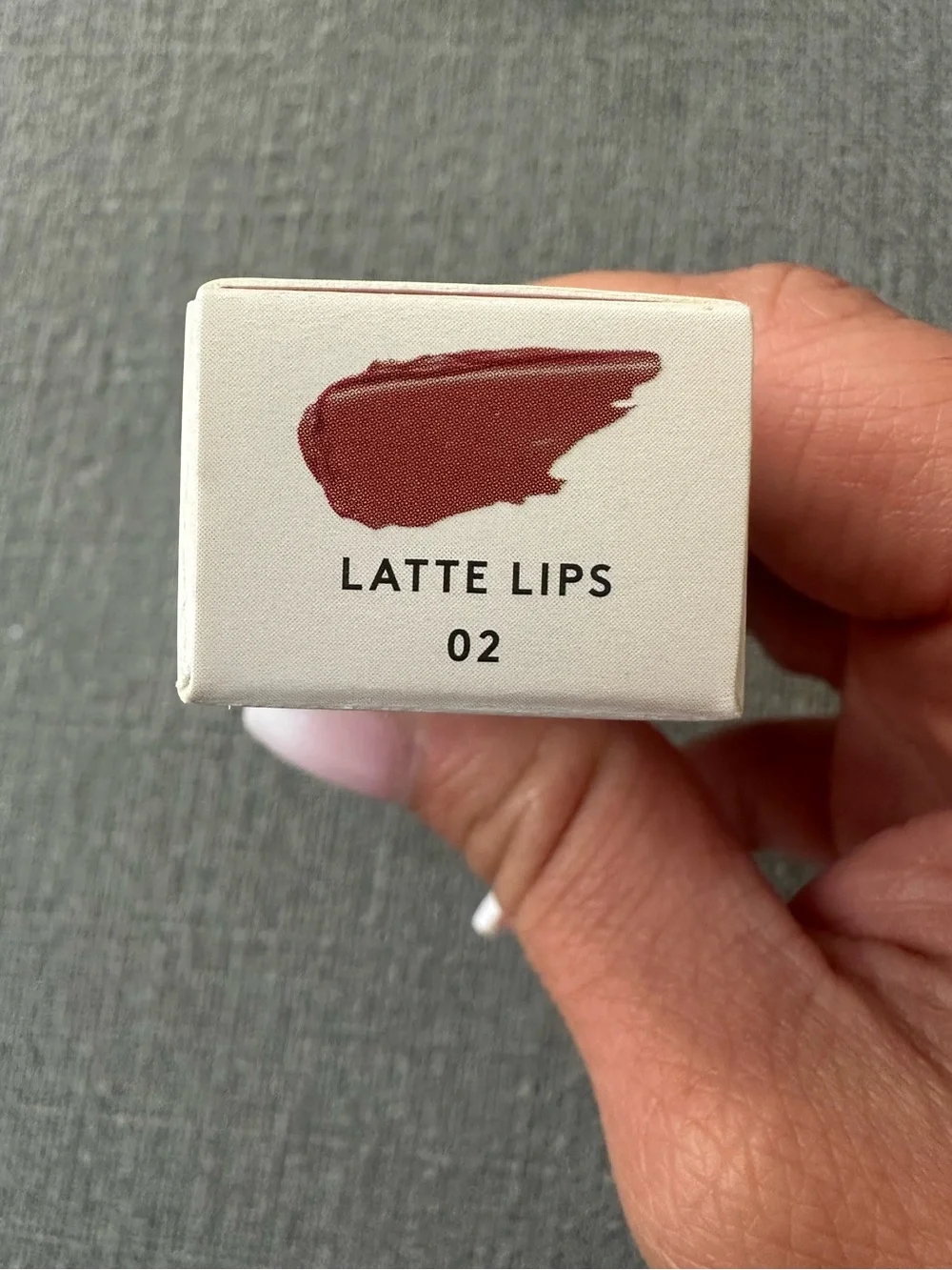 Fenty Beauty Pro Kiss'r Luscious Lip Balm Shade 02 Latte Lips